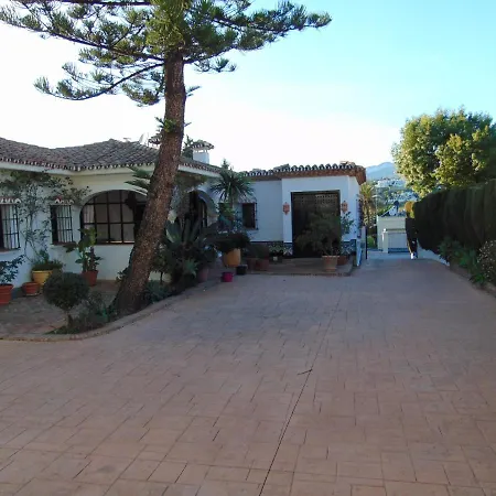 Villa Casa Michael - El Paraiso, Marbella Estepona