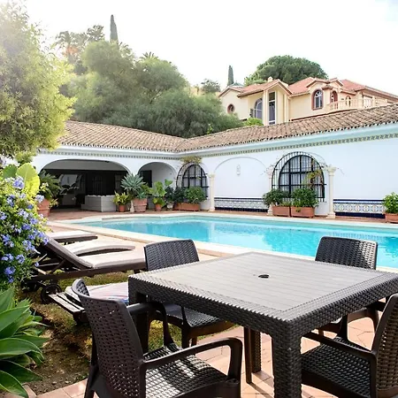 Casa Michael - El Paraiso, Marbella Villa *