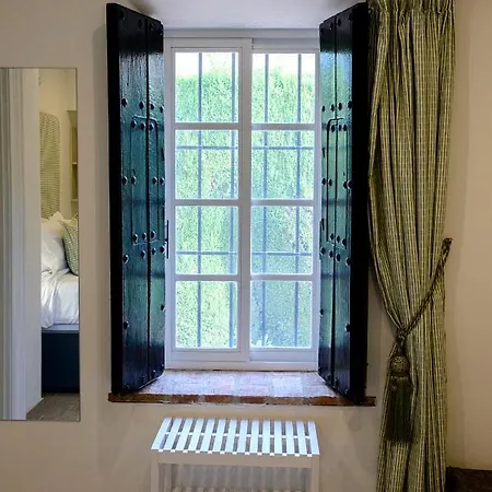 Casa Michael - El Paraiso, Marbella Villa *
